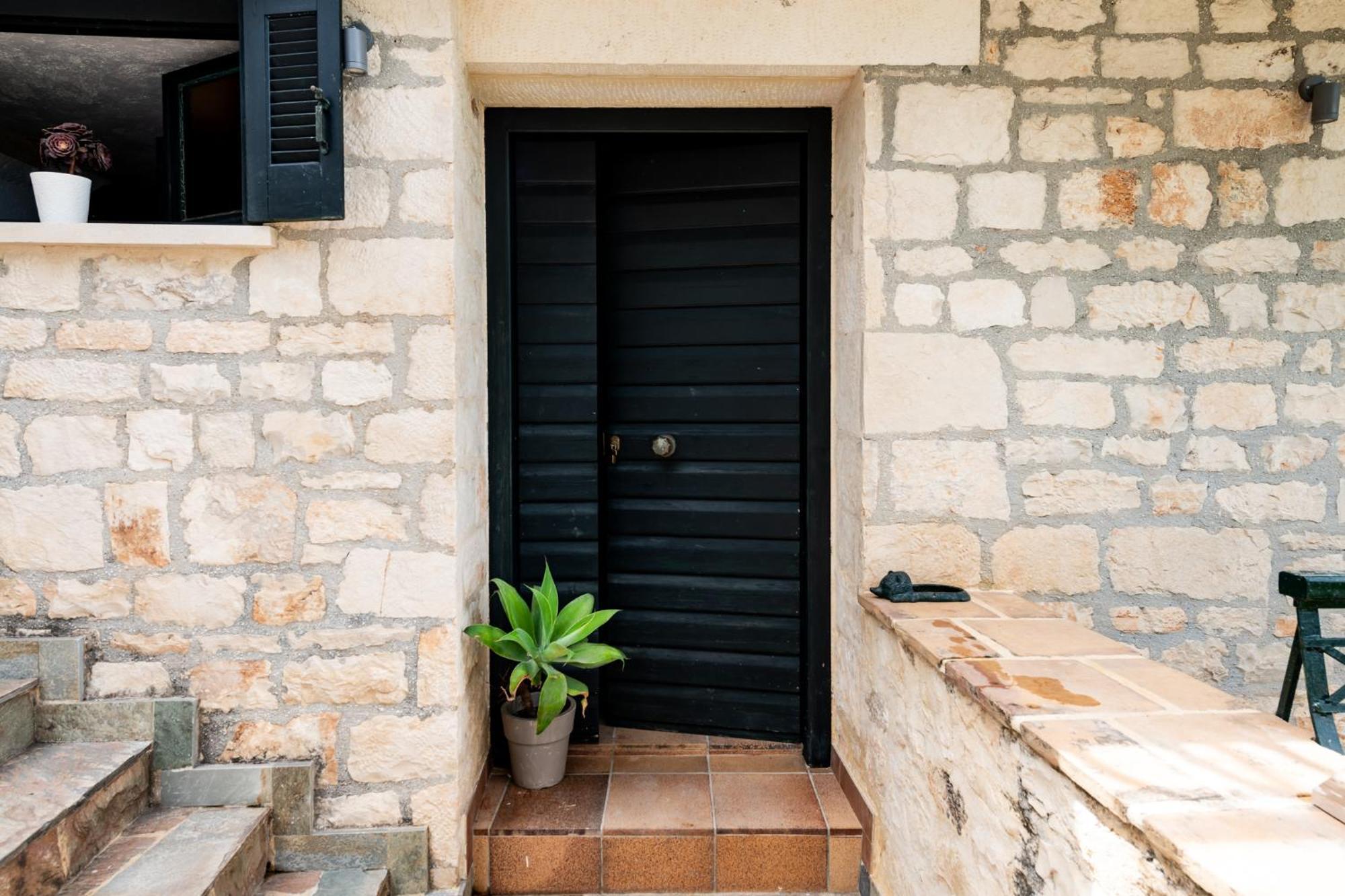 Orama Stone Apartments - Authentic Hospitality In A Historical Location, By Zantewize 외부 사진