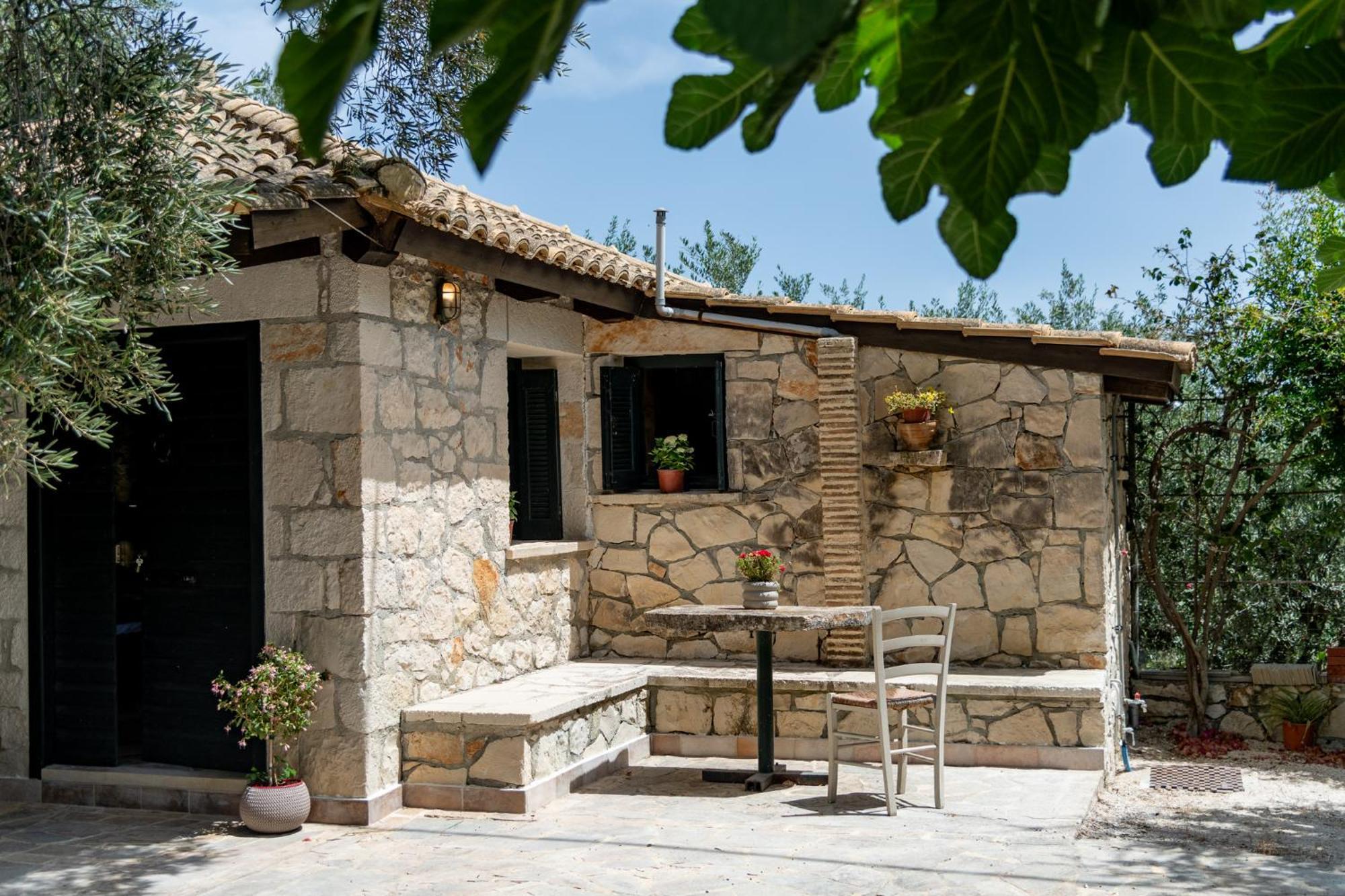 Orama Stone Apartments - Authentic Hospitality In A Historical Location, By Zantewize 외부 사진