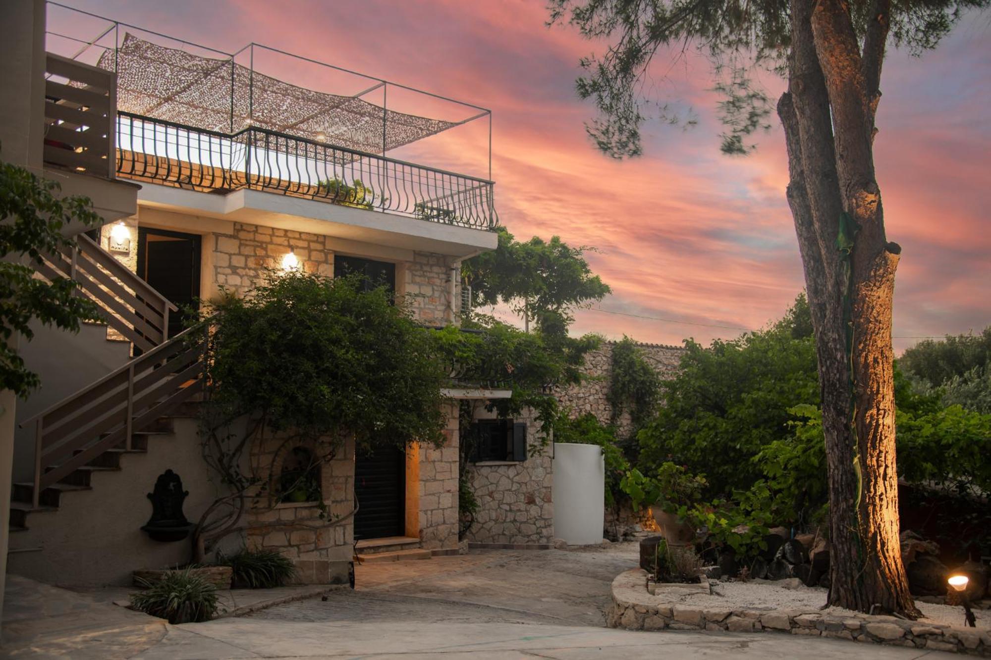 Orama Stone Apartments - Authentic Hospitality In A Historical Location, By Zantewize 외부 사진